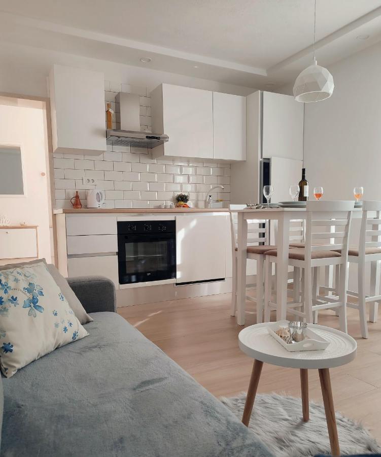 Apartment Making Memories Pucisca Bagian luar foto